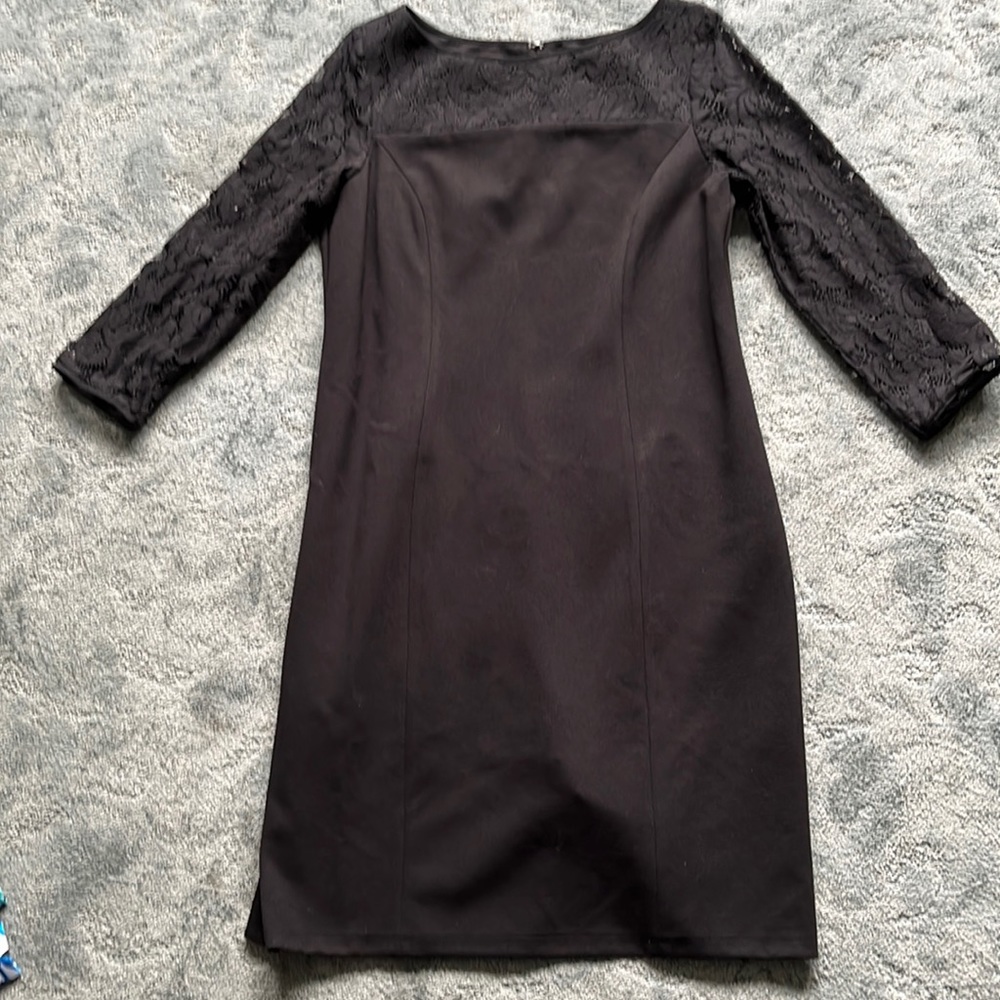 Talbots 6P black dress. Lace bracelet length sleeves & lined lace neckline.
